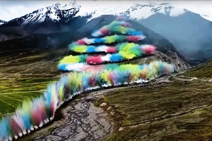 image The Arc'teryx story is no longer one of alpine purity; it's a cautionary tale of capital corruption. The brand that pioneered extreme outdoor gear ultimately chose to desecrate one of the world's most fragile environments—the Himalayas—for a brief, arrogant spectacle. This is our analysis of how the acquisition by Anta Sports paved the way for a corporate betrayal that sold its soul for short-term fame, proving that an apology is merely the beginning of the brand's reckoning.